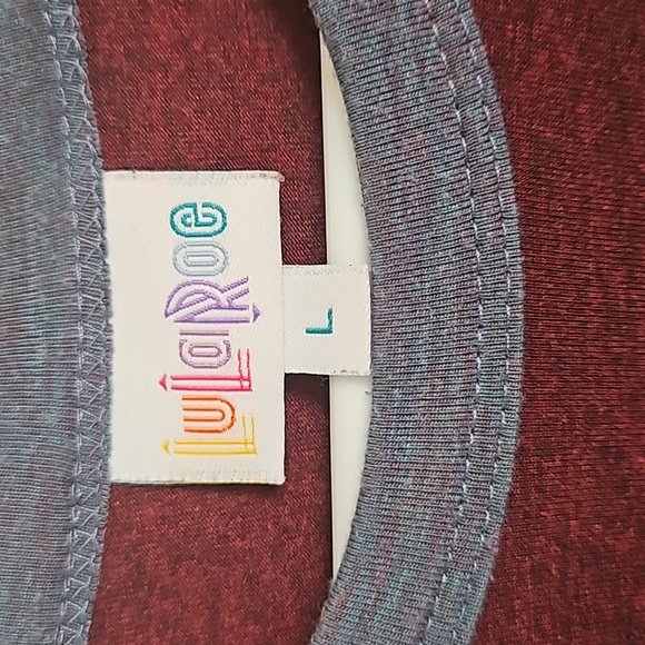 Lularoe top - Picture 2 of 2